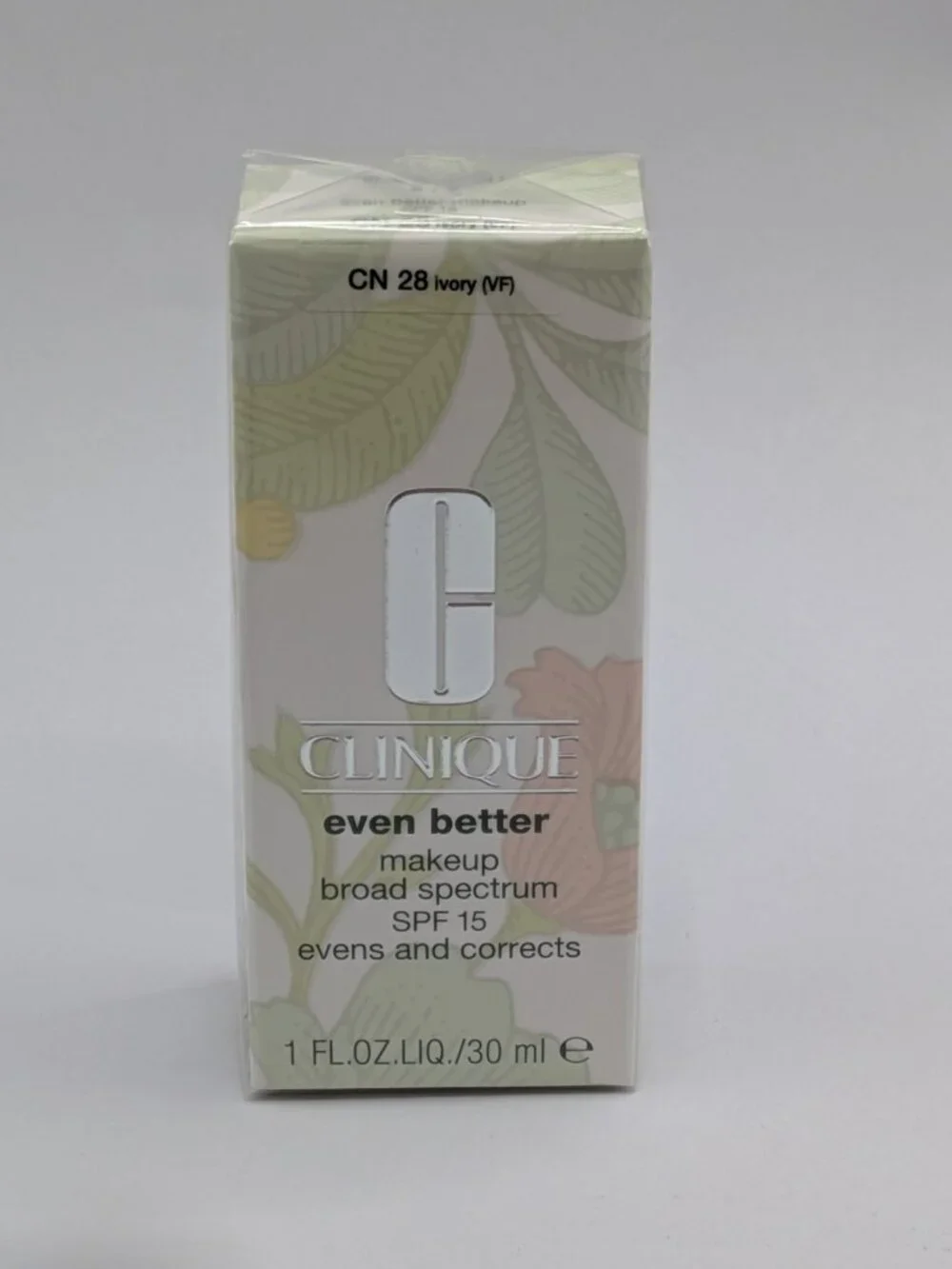 Clinique CN 28 Ivory Even Better Makeup Foundation SPF 15 Sealed